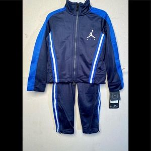 Jordan Tricot Set-Boys (size 2T)